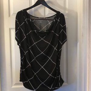 Lane Bryant drape-neck 18/20 shell with cap sleeve